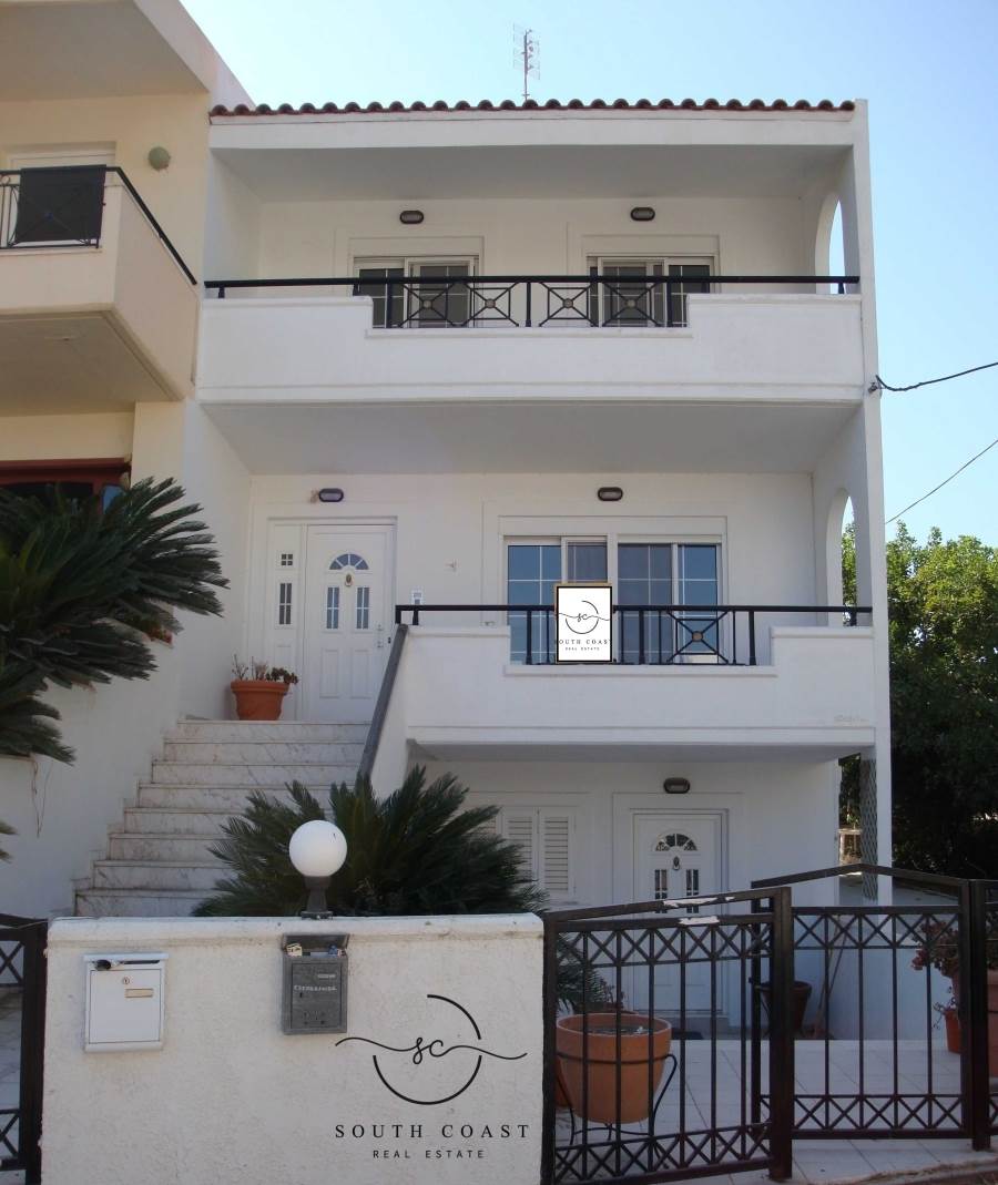 (For Sale) Residential Maisonette || Dodekanisa/Rhodes-Ialyssos - 240 Sq.m, 4 Bedrooms, 395.000€ 