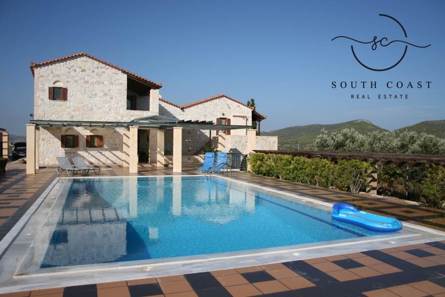 (For Sale) Residential Villa || East Attica/Palaia Phokaia - 600 Sq.m, 3 Bedrooms, 2.700.000€ 